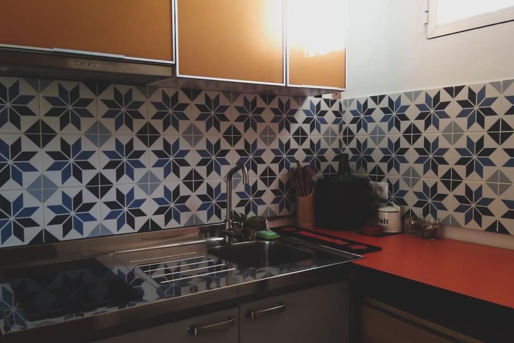 Casa Colorista En El Casco Antiguo Villa Alicante Kültér fotó